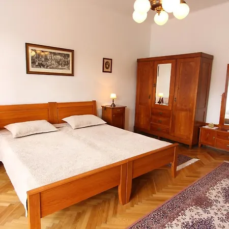 Guest house Jelen Nad Dyji 3*